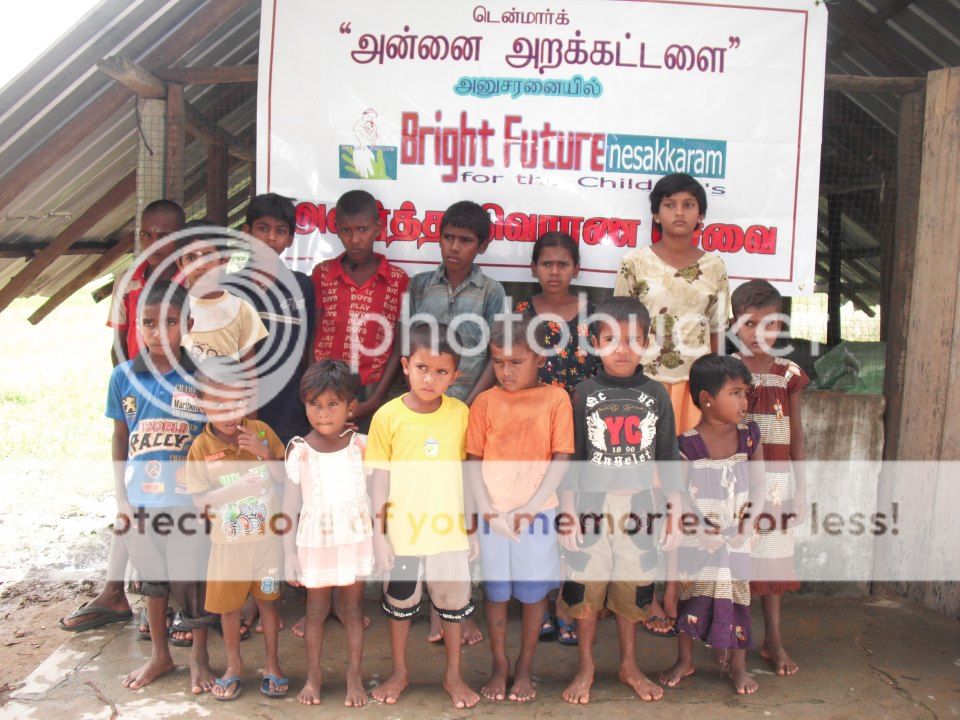 602705_464666176924122_1921074222_n_zps1