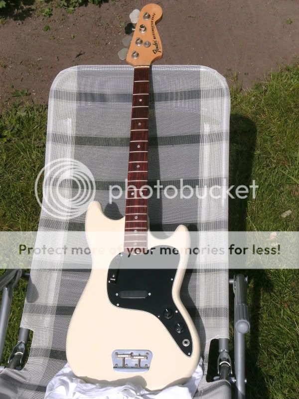 stamp melbourne vintage reproduced guitar shop cavity